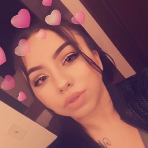 Meet your Posher, Joanna